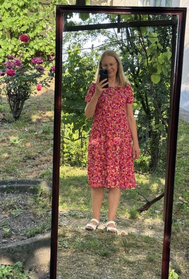 Rochie Lidia - cu floricele rosii