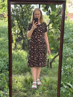 Rochie Lidia - vascoza jerse, Trandafirasi pe negru